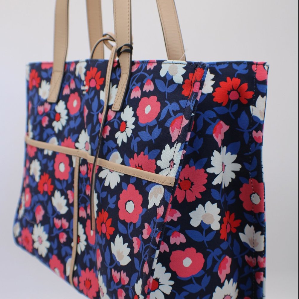 Kate Spade Washington Square Mega Sam Tote